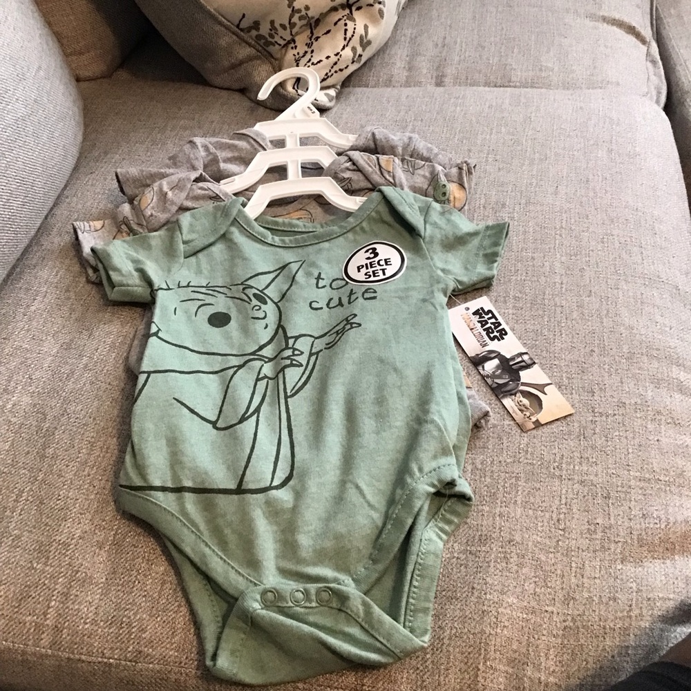Star Wars Green Baby Yoda Bodysuit